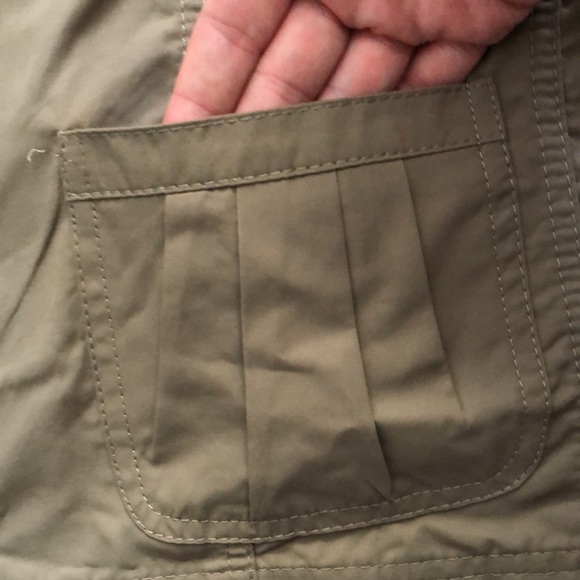 Khaki long sleeve light jacket&zipper&4pockets, M, hardly worn, - Picture 3 of 8